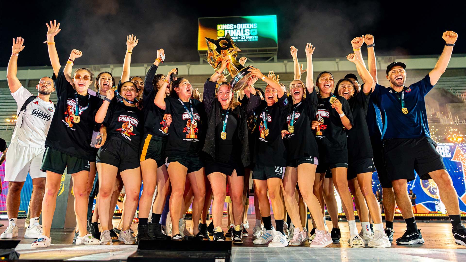 Isa Rockets y Galácticas del Caribe son las campeonas del Split 2