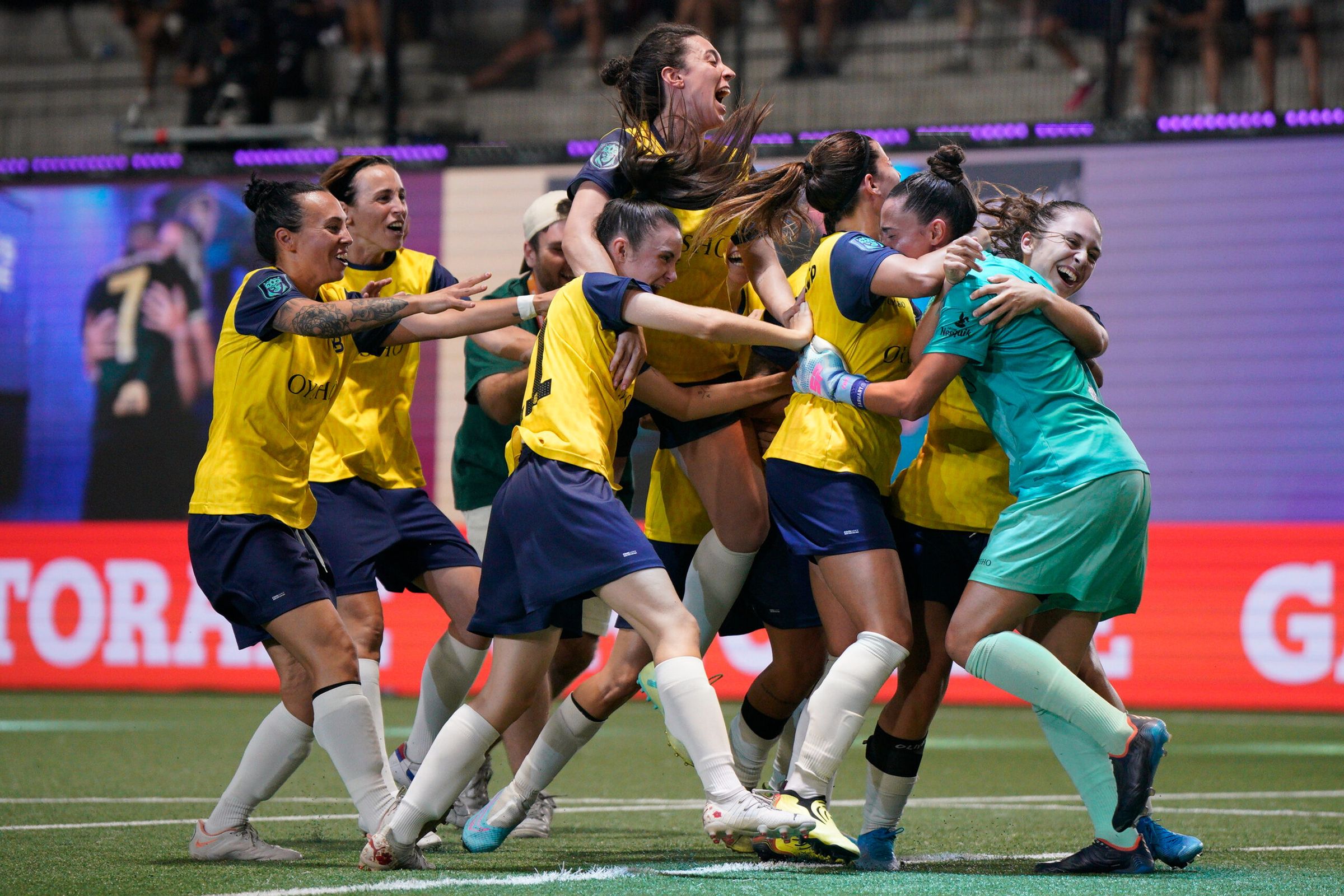 ¡De octavos a Las Finals! xBuyer Team, Las Troncas y PÍO FC ya están en Madrid - Blog Kings &amp; Queens League Spain